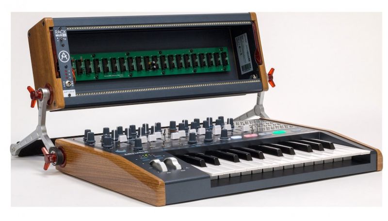 Arturia MiniBrute-2 semi-modular analog monosynth